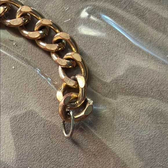 Women’s Chunky Gold Chain Necklace - Picture 3 of 4